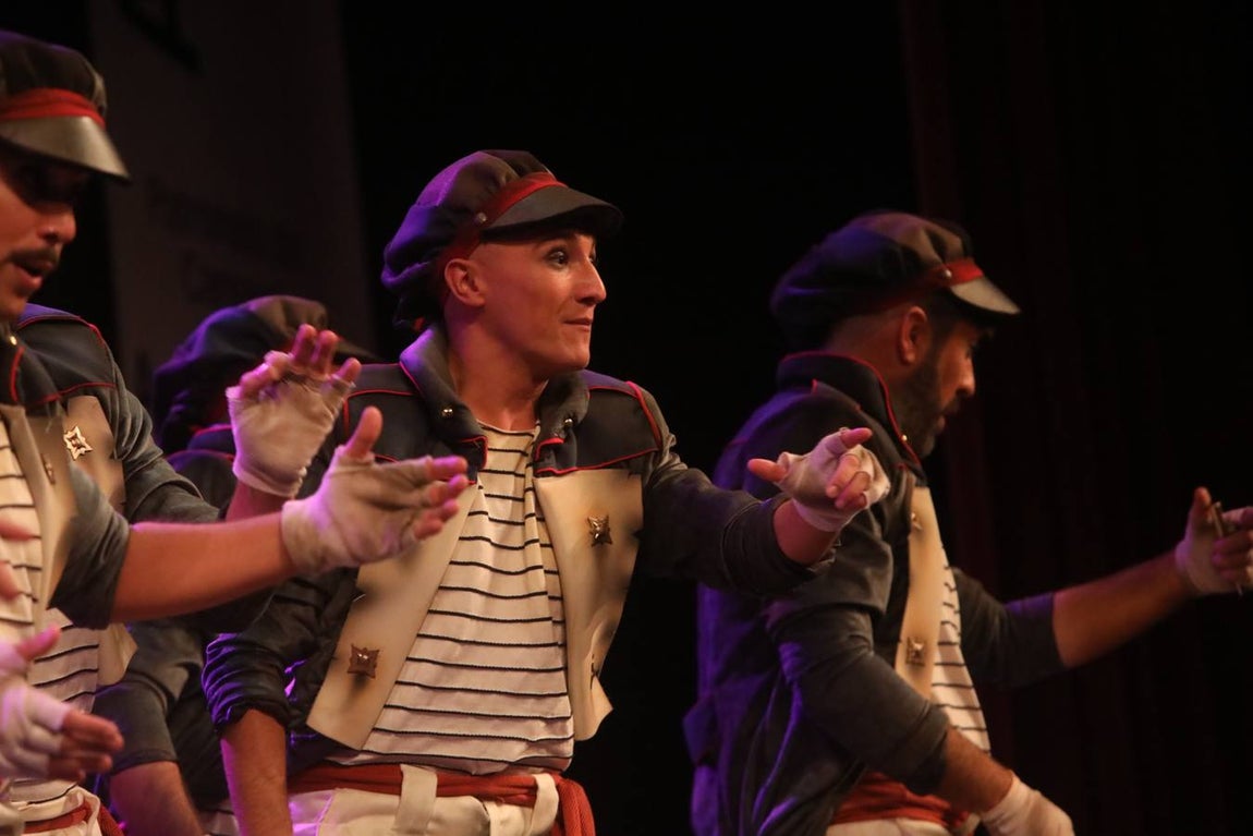 FOTOS: Comparsa Los Pacientes en el COAC 2020