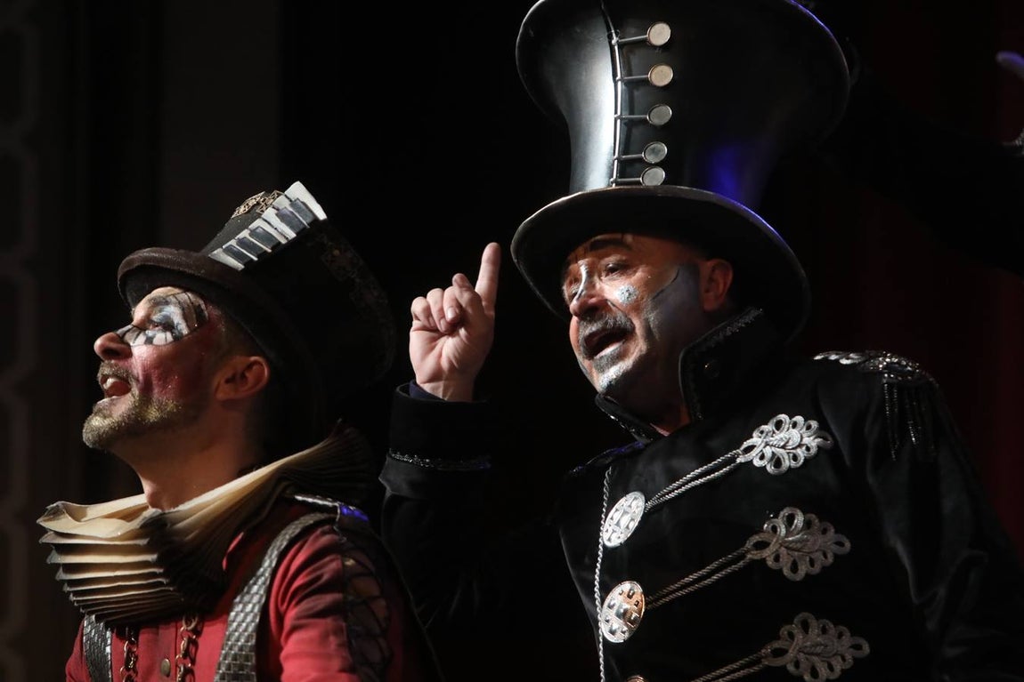 FOTOS: Coro de Julio Pardo &#039;Tócame&#039; en el COAC 2020