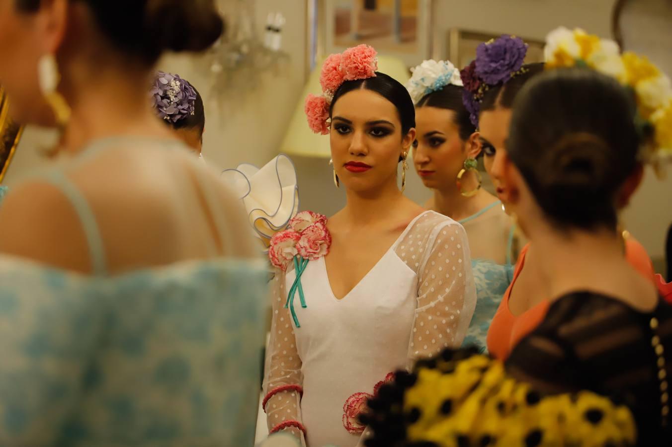 El desfile flamenco de Sara de Benítez en el Círculo de la Amistad, en imágenes