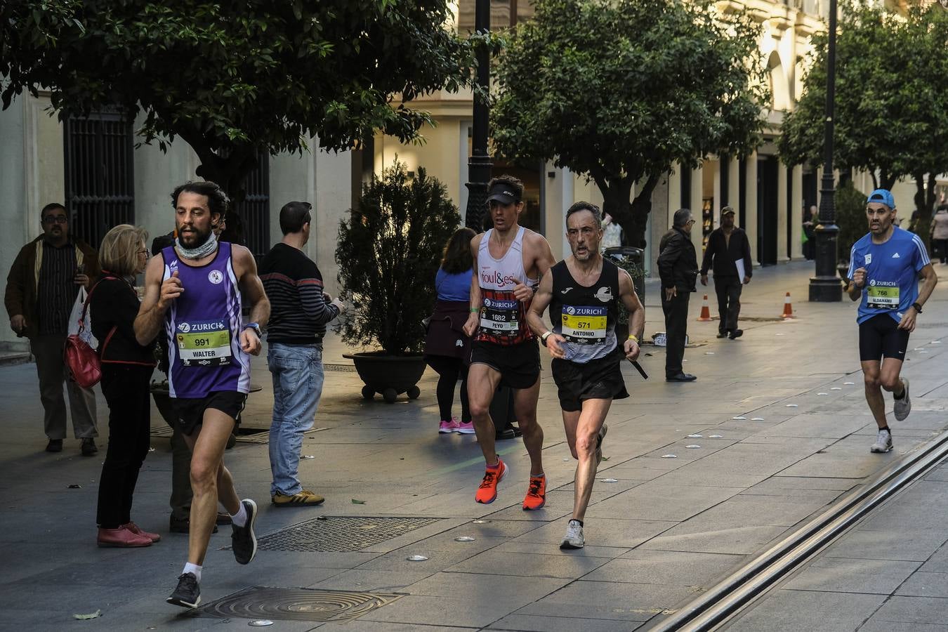 ¿Has corrido el Zurich Maratón Sevilla 2020? ¡Búscate! (X)