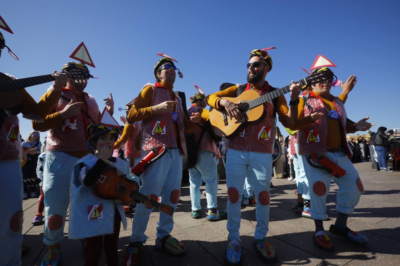 El pasacalles del Carnaval de Córdoba 2020, en imágenes