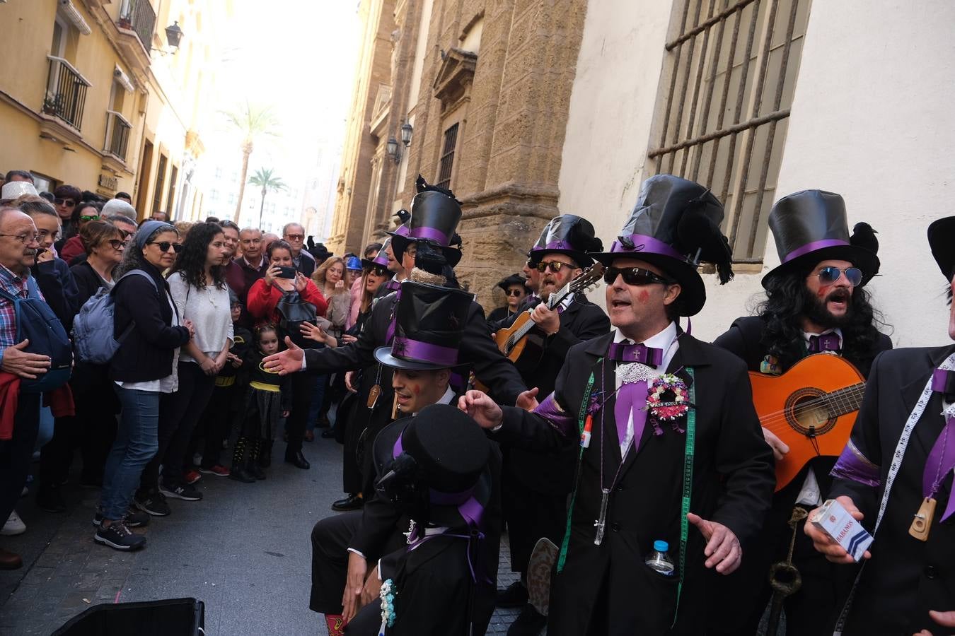 FOTOS: Lunes de coros en el Carnaval de Cádiz 2020