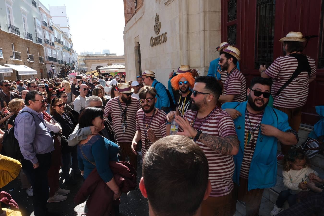 FOTOS: Lunes de coros en el Carnaval de Cádiz 2020