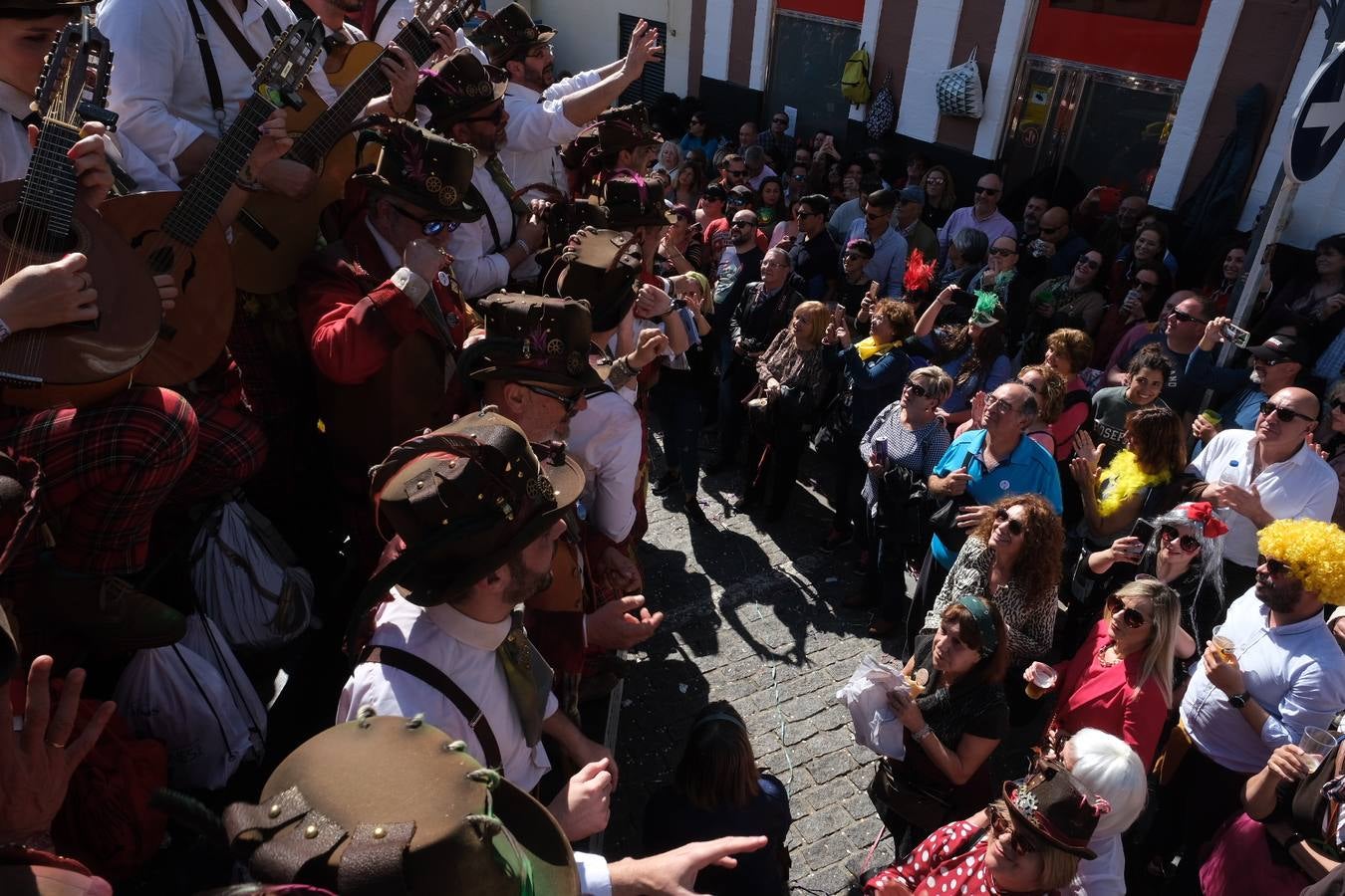 FOTOS: Lunes de coros en el Carnaval de Cádiz 2020