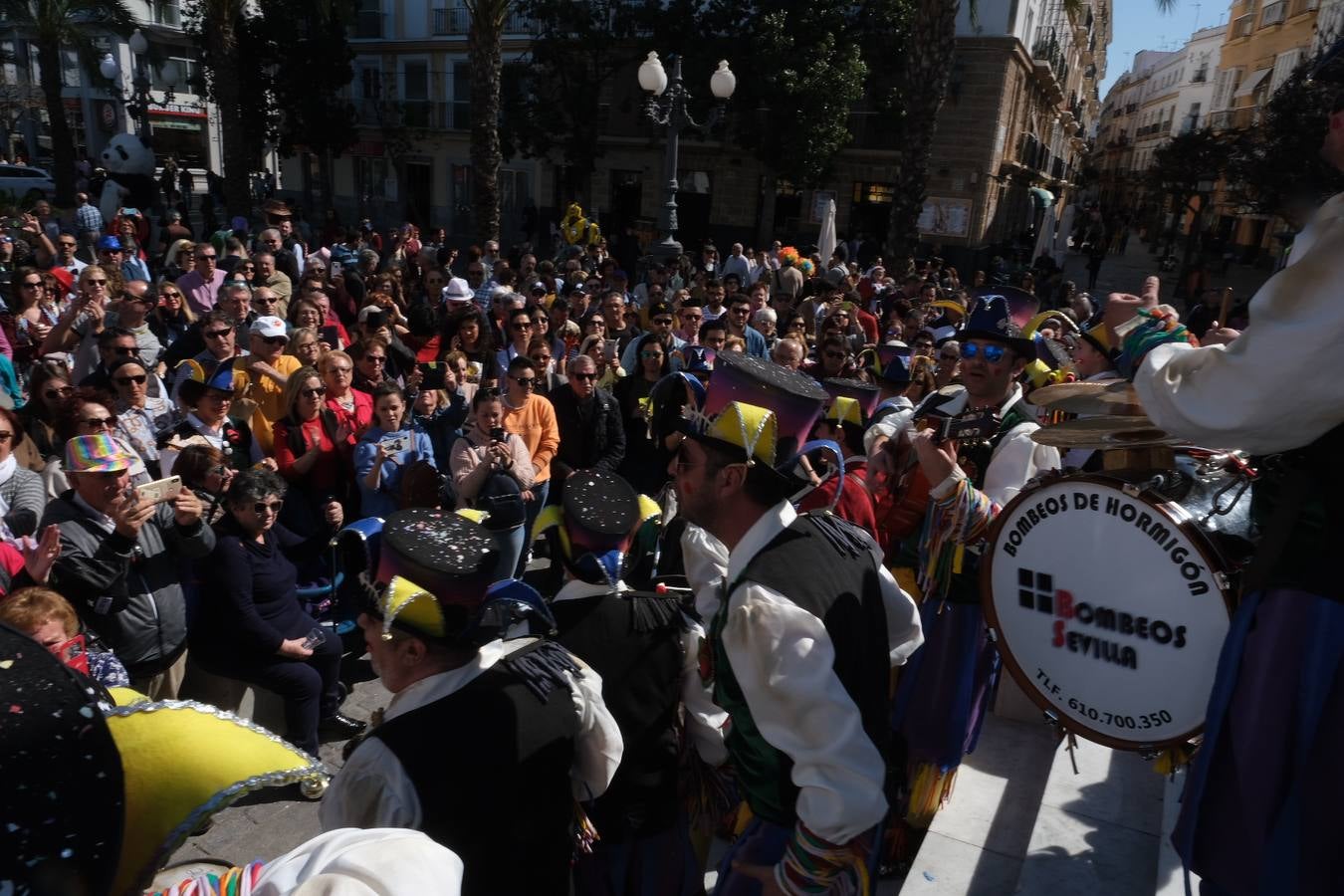 FOTOS: Lunes de coros en el Carnaval de Cádiz 2020