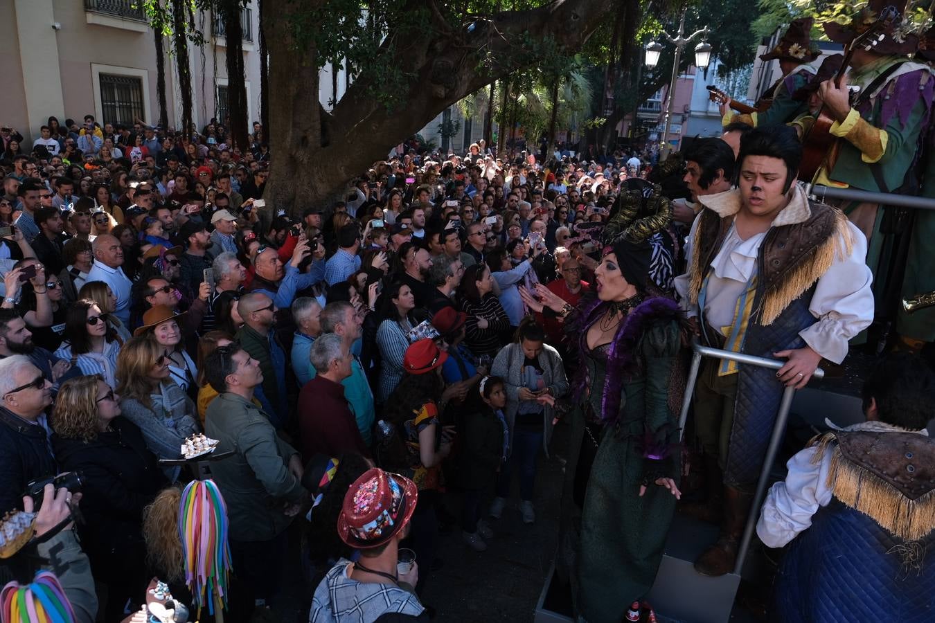 FOTOS: Lunes de coros en el Carnaval de Cádiz 2020