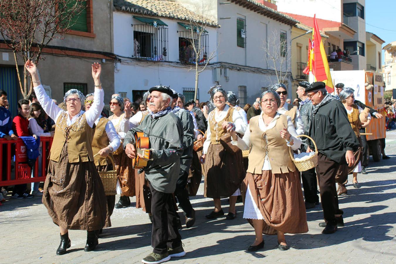 El animado carnaval de Villafranca de los Caballeros, en imágenes