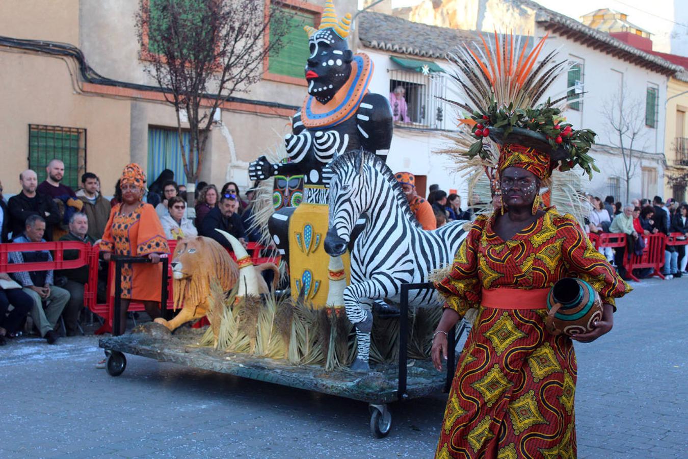 El animado carnaval de Villafranca de los Caballeros, en imágenes