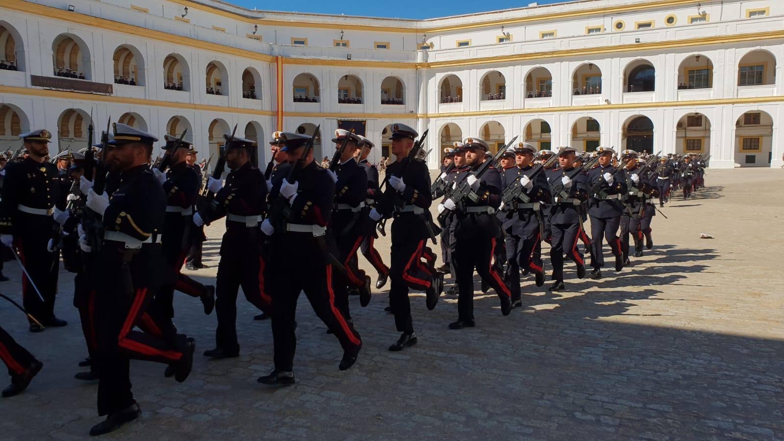 FOTOS: Parada y desfile militar por el 483 aniversario de la Infantería de Marina