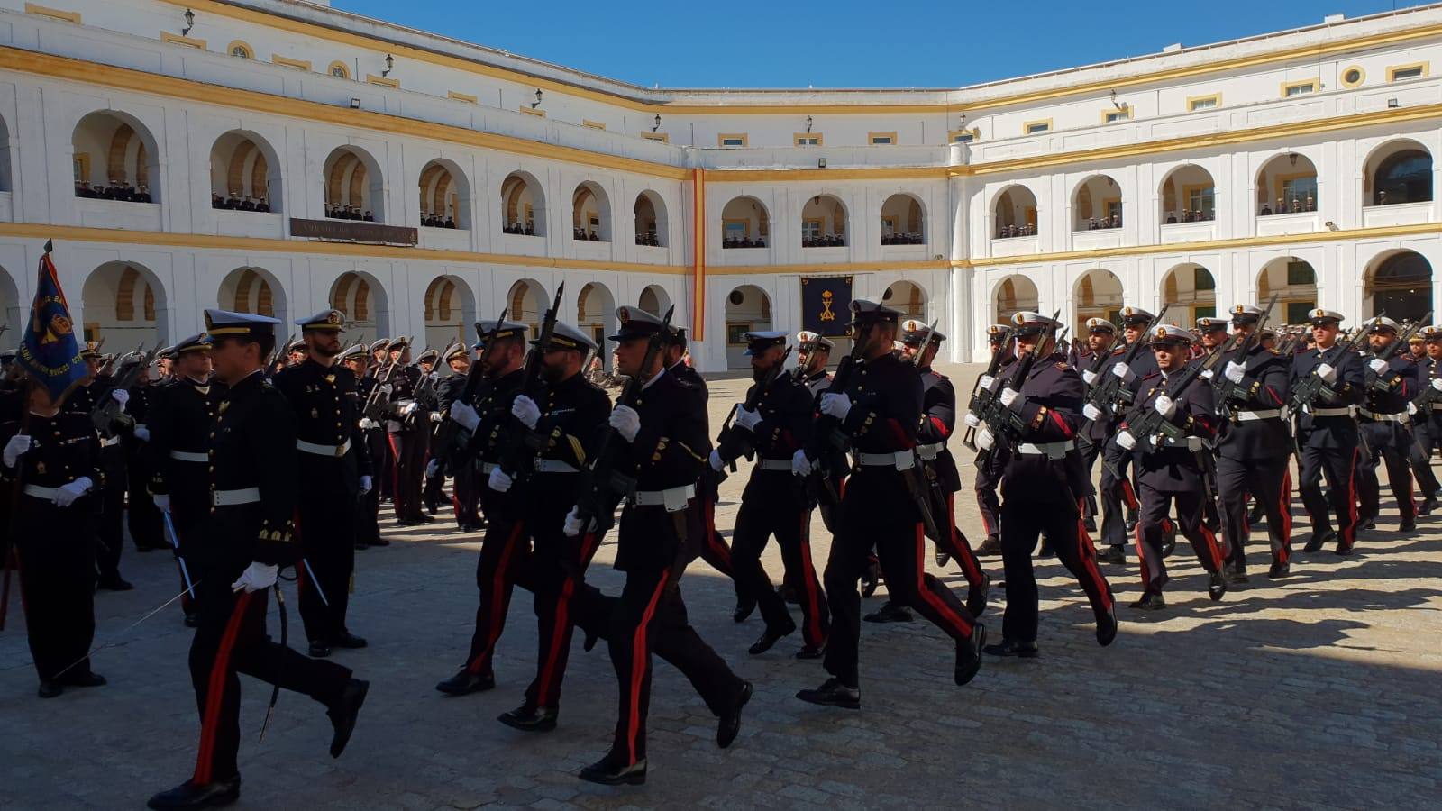 FOTOS: Parada y desfile militar por el 483 aniversario de la Infantería de Marina