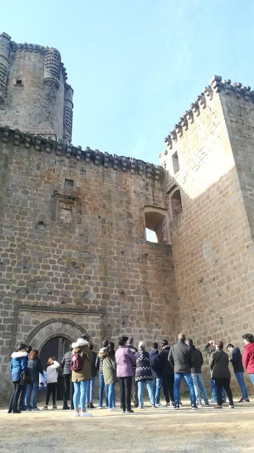 Las visitas al Castillo de Belalcázar con motivo del 28-F, en imágenes