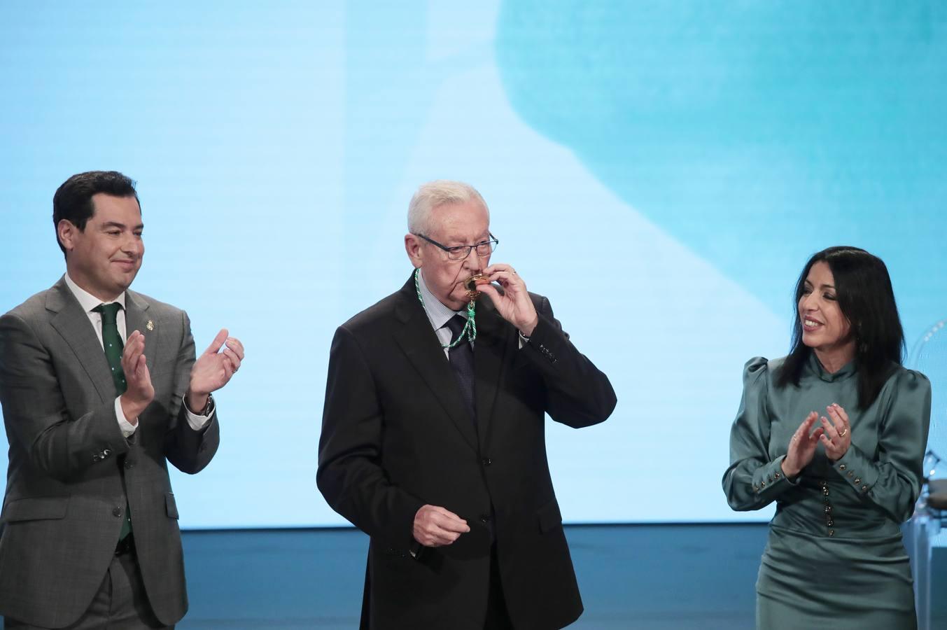 En imágenes, entrega de Medallas e Hijos Predilectos de Andalucía