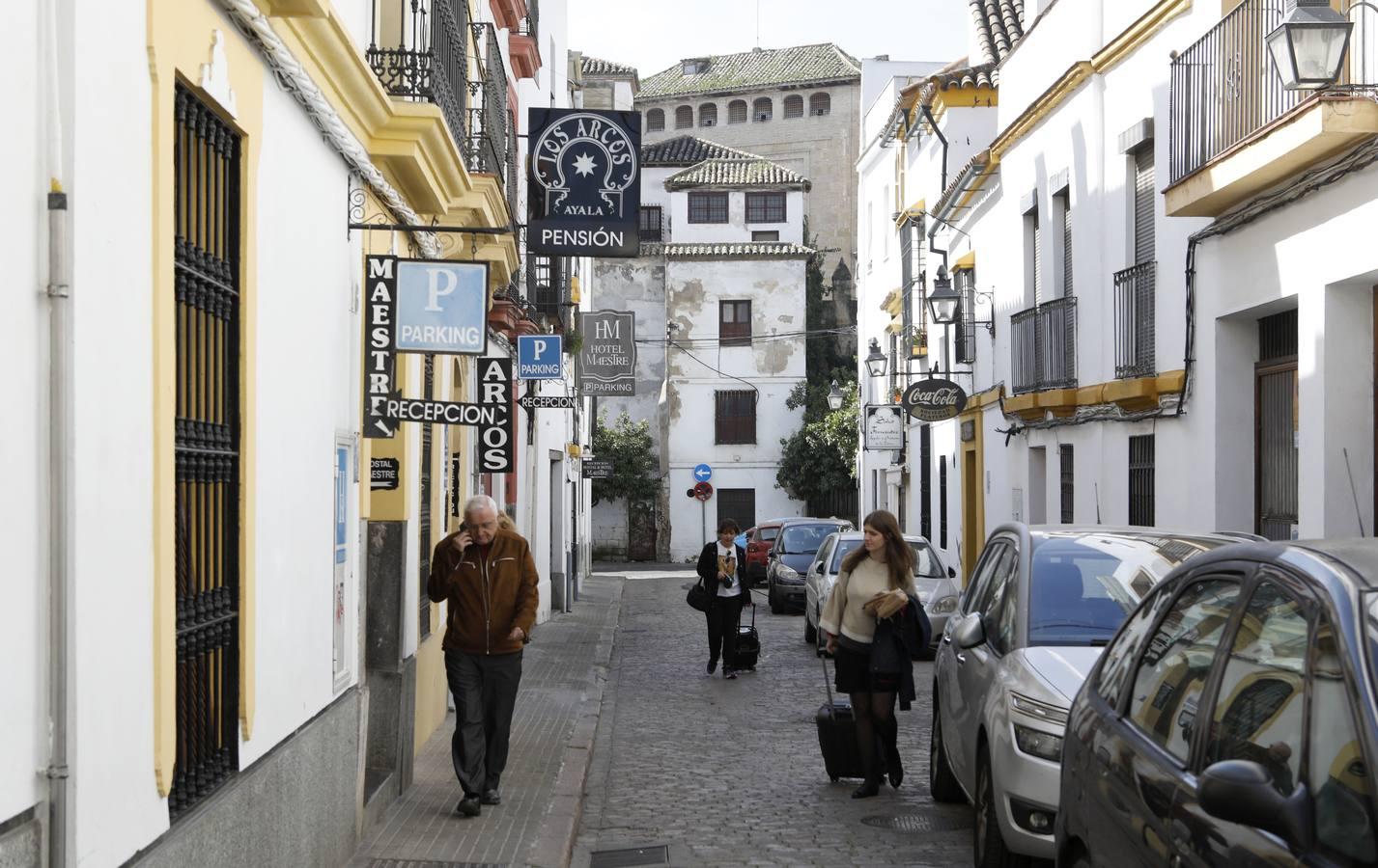 Callejero sentimental de Córdoba | La calle Romero Barros, en imágenes