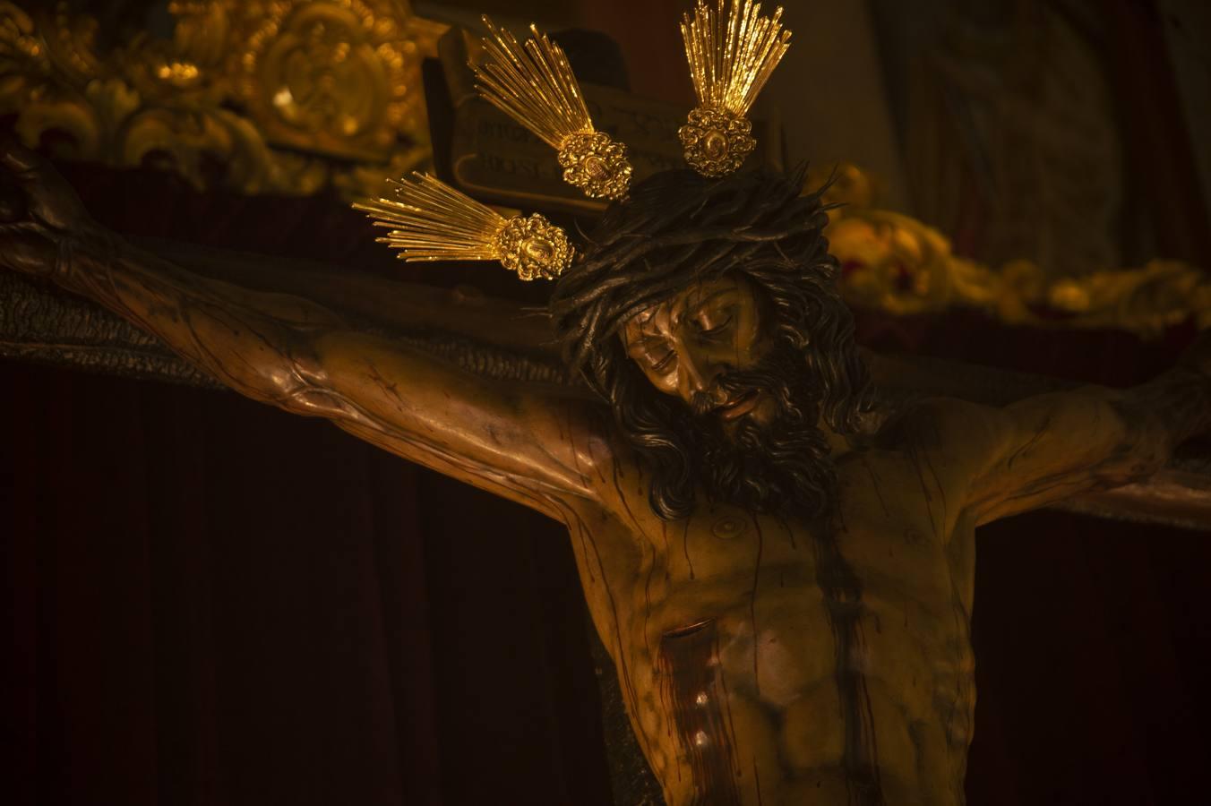 El altar de quinario de San Benito