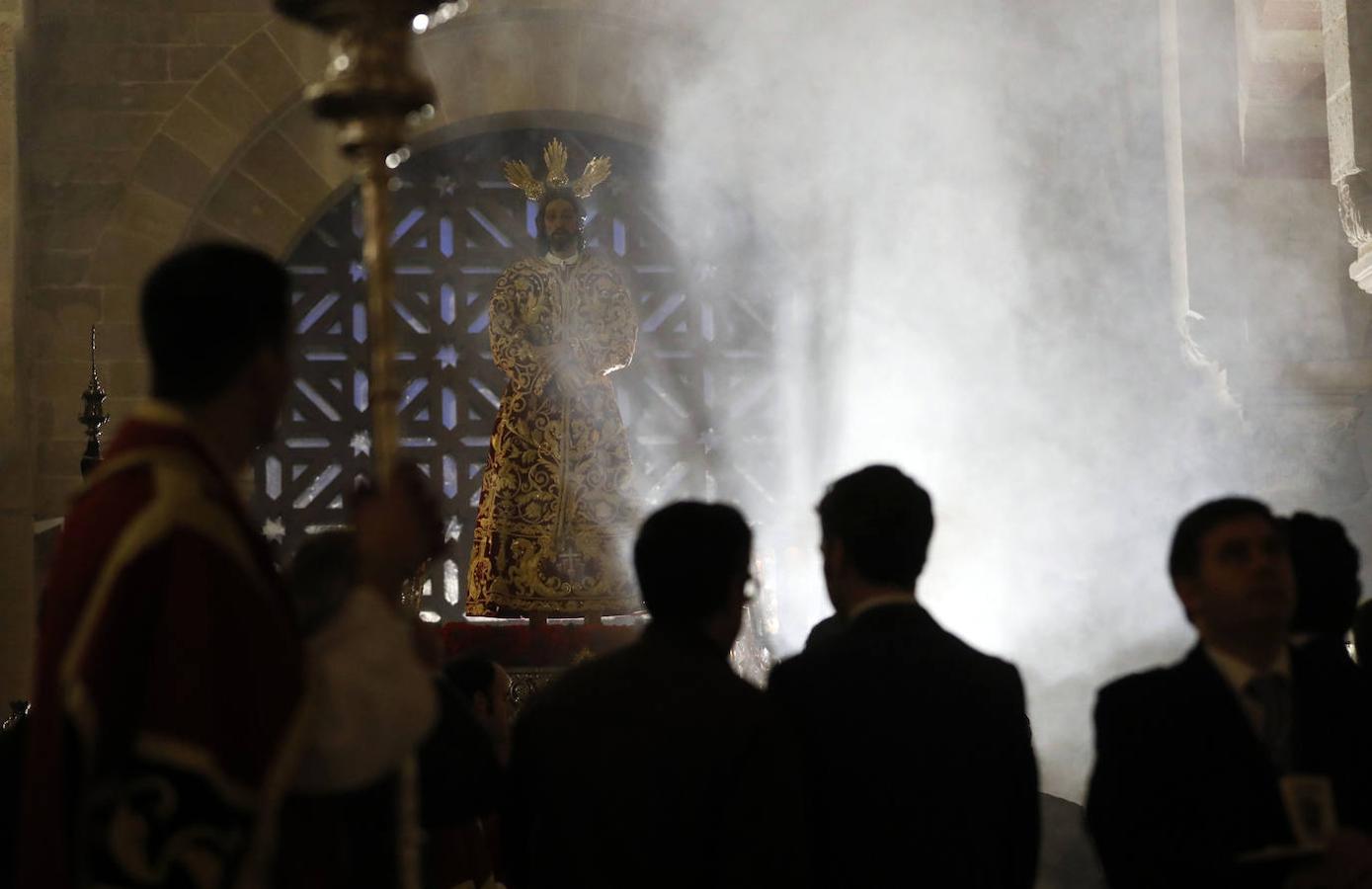 El Vía Crucis del Señor de la Sentencia de Córdoba, en imágenes