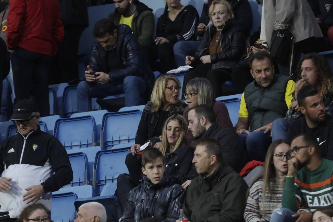 Búscate en el partido del Cádiz CF-Almería