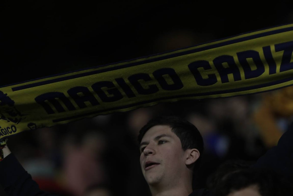 Búscate en el partido del Cádiz CF-Almería