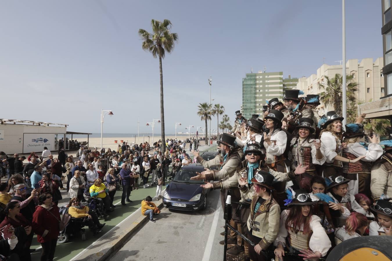 FOTOS: Cádiz se despide de febrero con los carruseles de coros el segundo sábado de carnaval