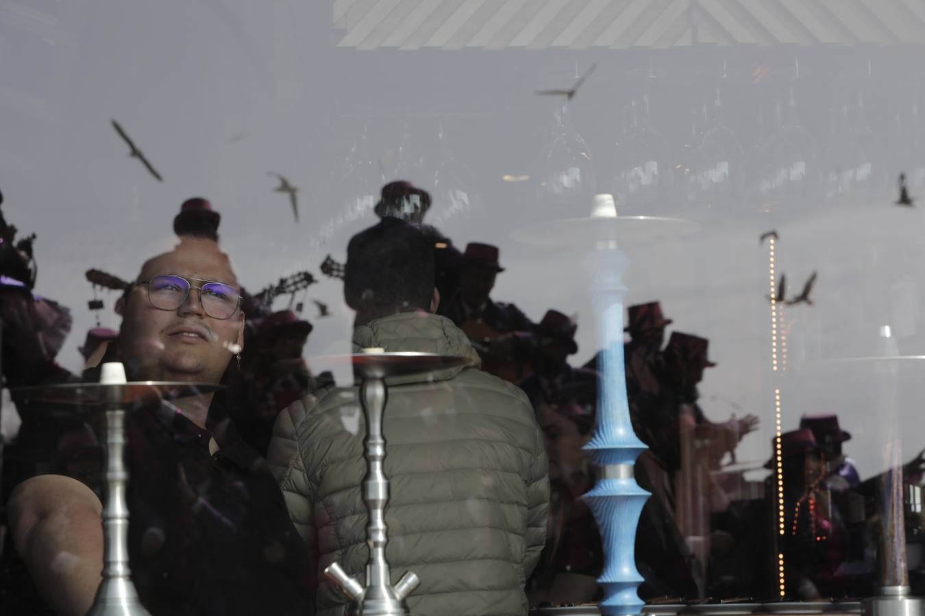 FOTOS: Cádiz se despide de febrero con los carruseles de coros el segundo sábado de carnaval