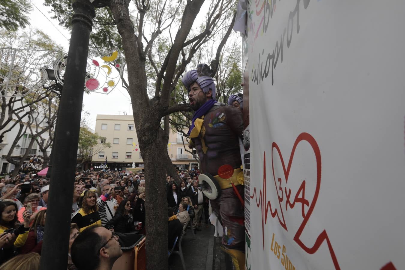 FOTOS: Cádiz se despide de febrero con los carruseles de coros el segundo sábado de carnaval