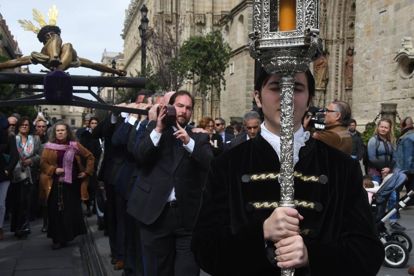 Traslaso del Cristo de la Salud de la Carretería a su capilla