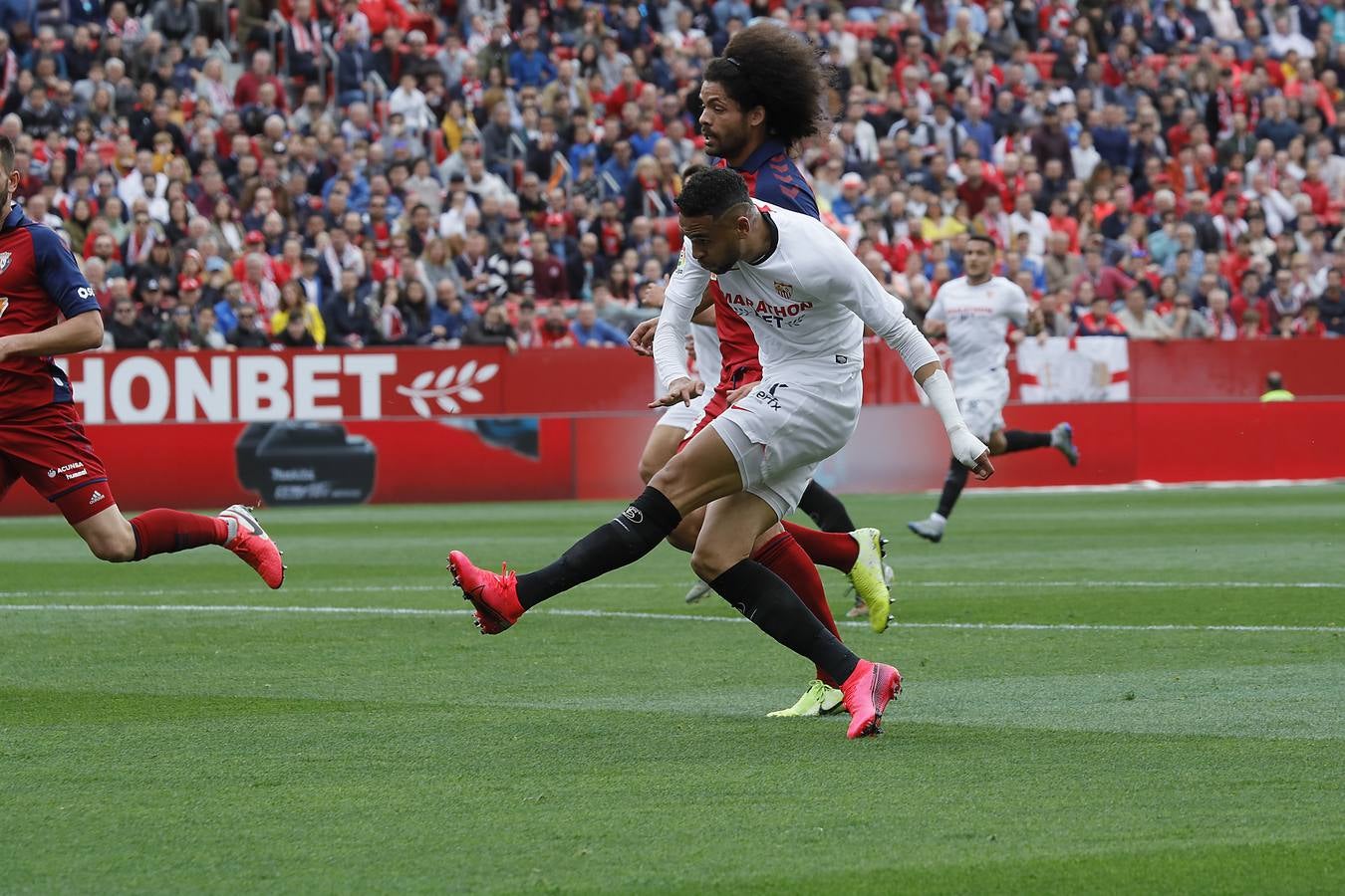 En imágenes, la victoria del Sevilla ante el Osasuna (3-2)