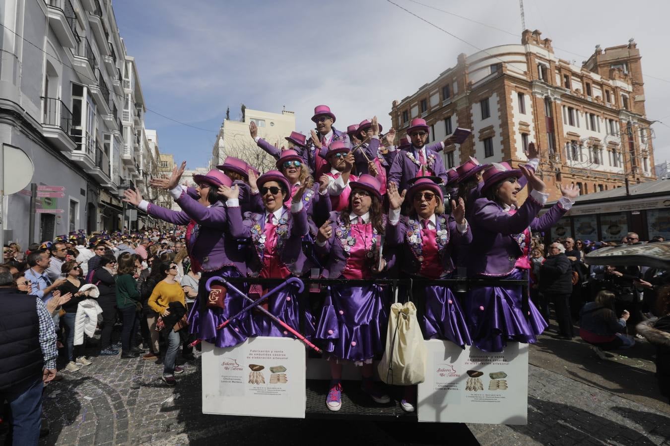 FOTOS: Carrusel de coros del segundo domingo de Carnaval de Cádiz