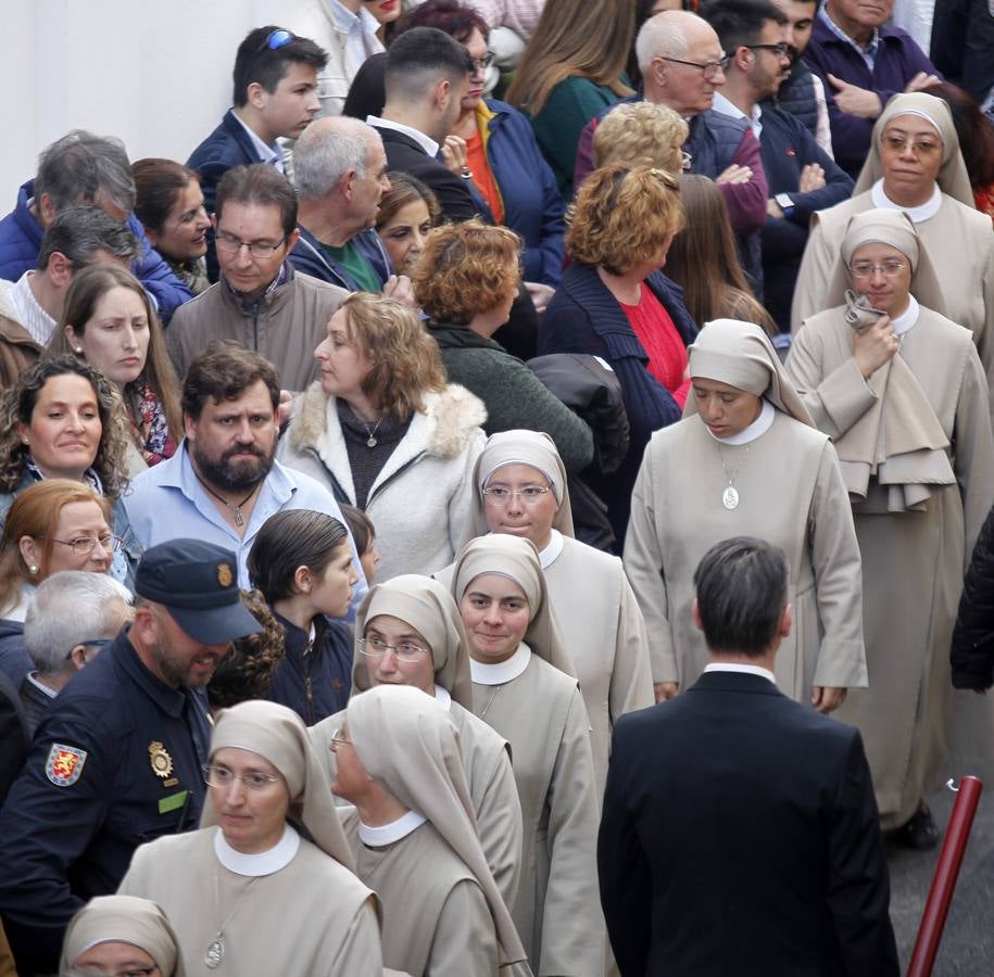 El Vía Crucis del Consejo de Hermandades y Cofradías de Sevilla, en imágenes (II)