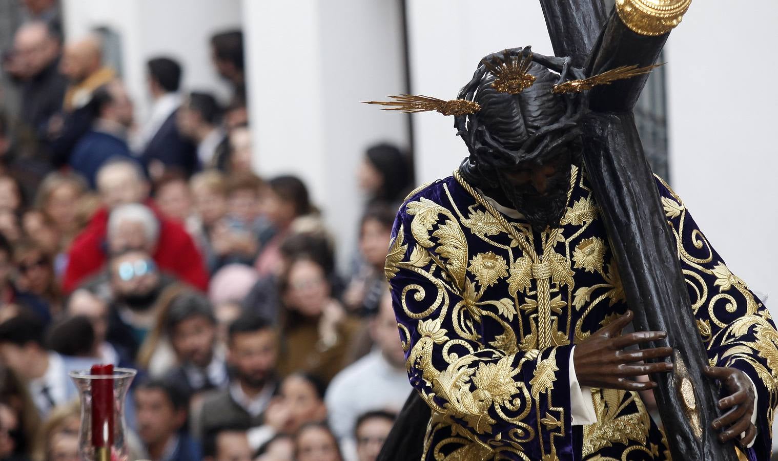 El Vía Crucis del Consejo de Hermandades y Cofradías de Sevilla, en imágenes (II)