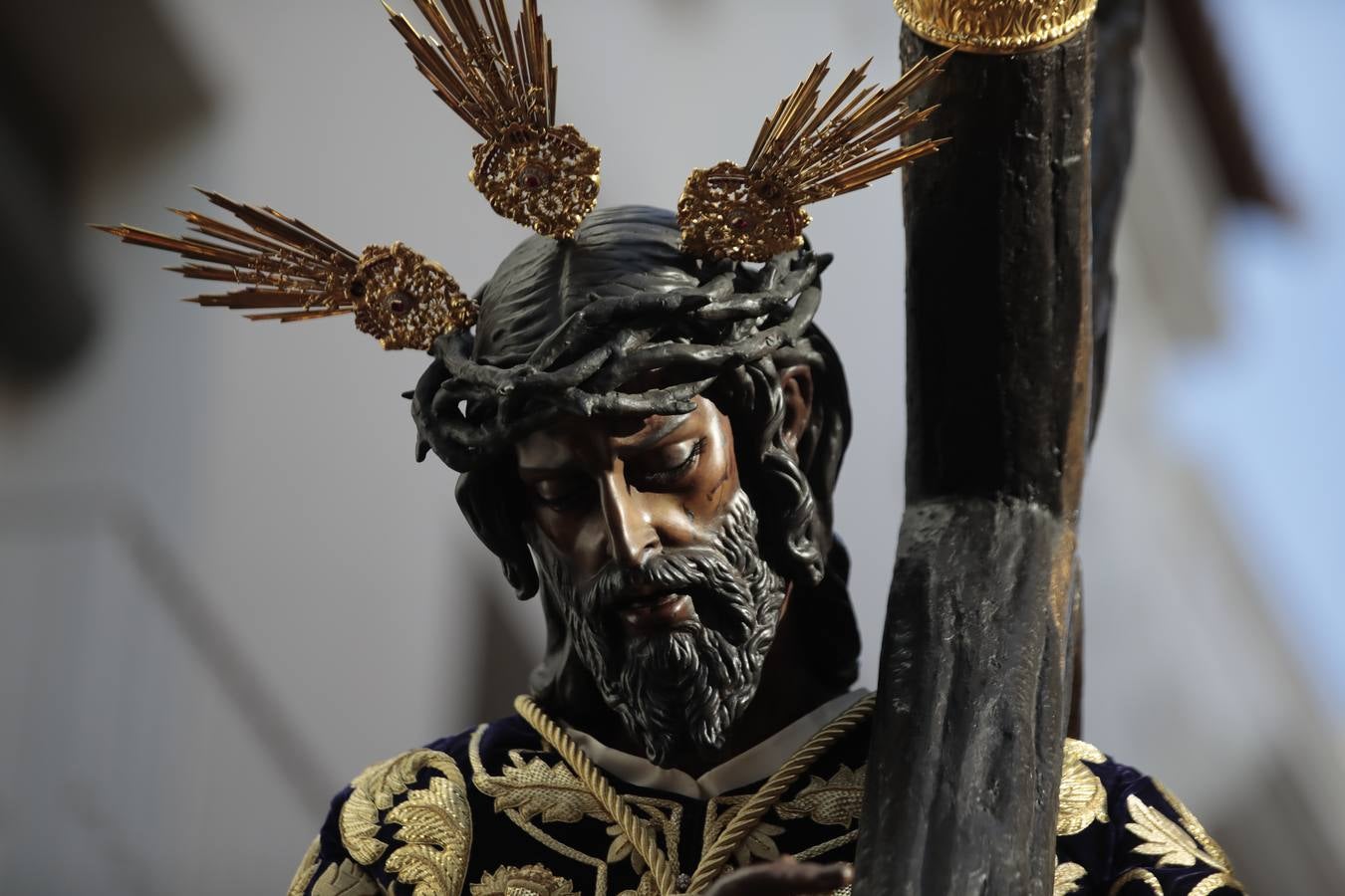 El Vía Crucis del Consejo de Hermandades y Cofradías de Sevilla, en imágenes