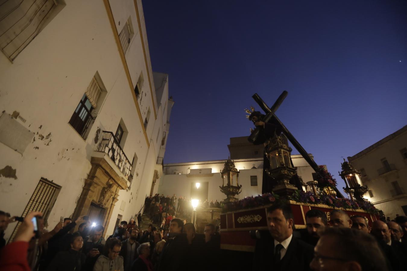 FOTOS: El Señor de Sanidad abre la Cuaresma 2020 en Cádiz