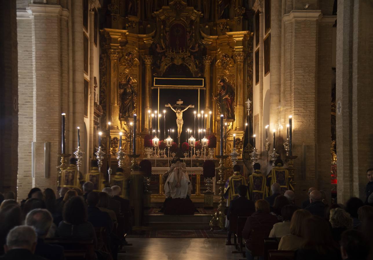 El vía crucis de Santa Marta