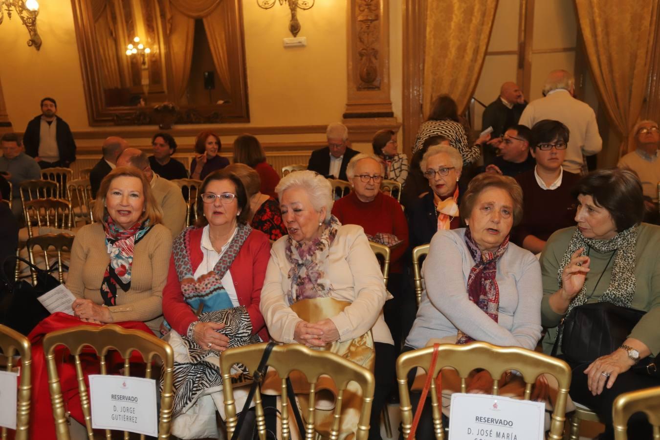 La conferencia de Ángeles Raya en El Templo de Córdoba, en imágenes