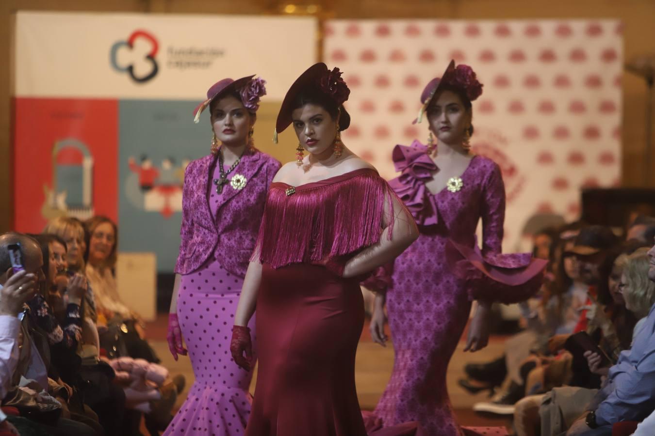 Moda flamenca y solidaria hecha en Córdoba, en imágenes