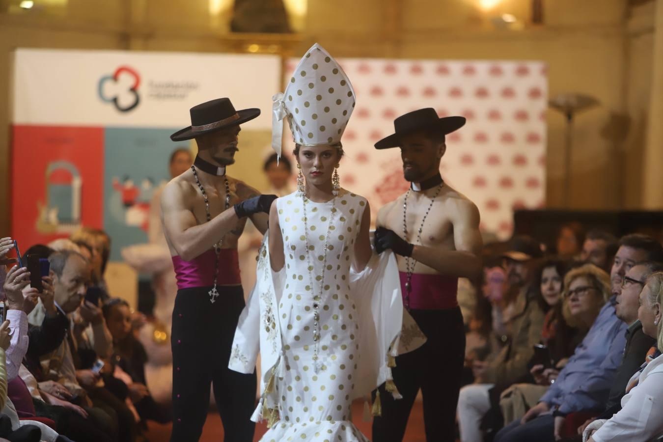 Moda flamenca y solidaria hecha en Córdoba, en imágenes