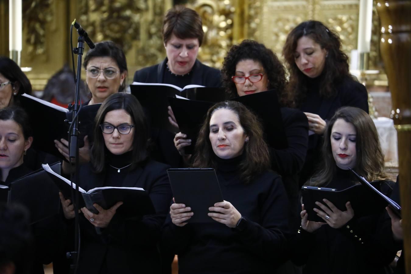 El concierto de la Orquesta y Coro de la Catedral de Córdoba en la Trinidad, en imágenes