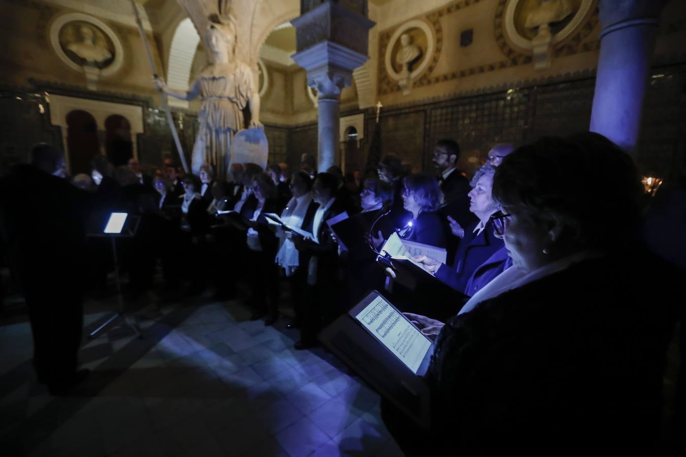 El vía crucis de la Pía Unión por la Casa de Pilatos