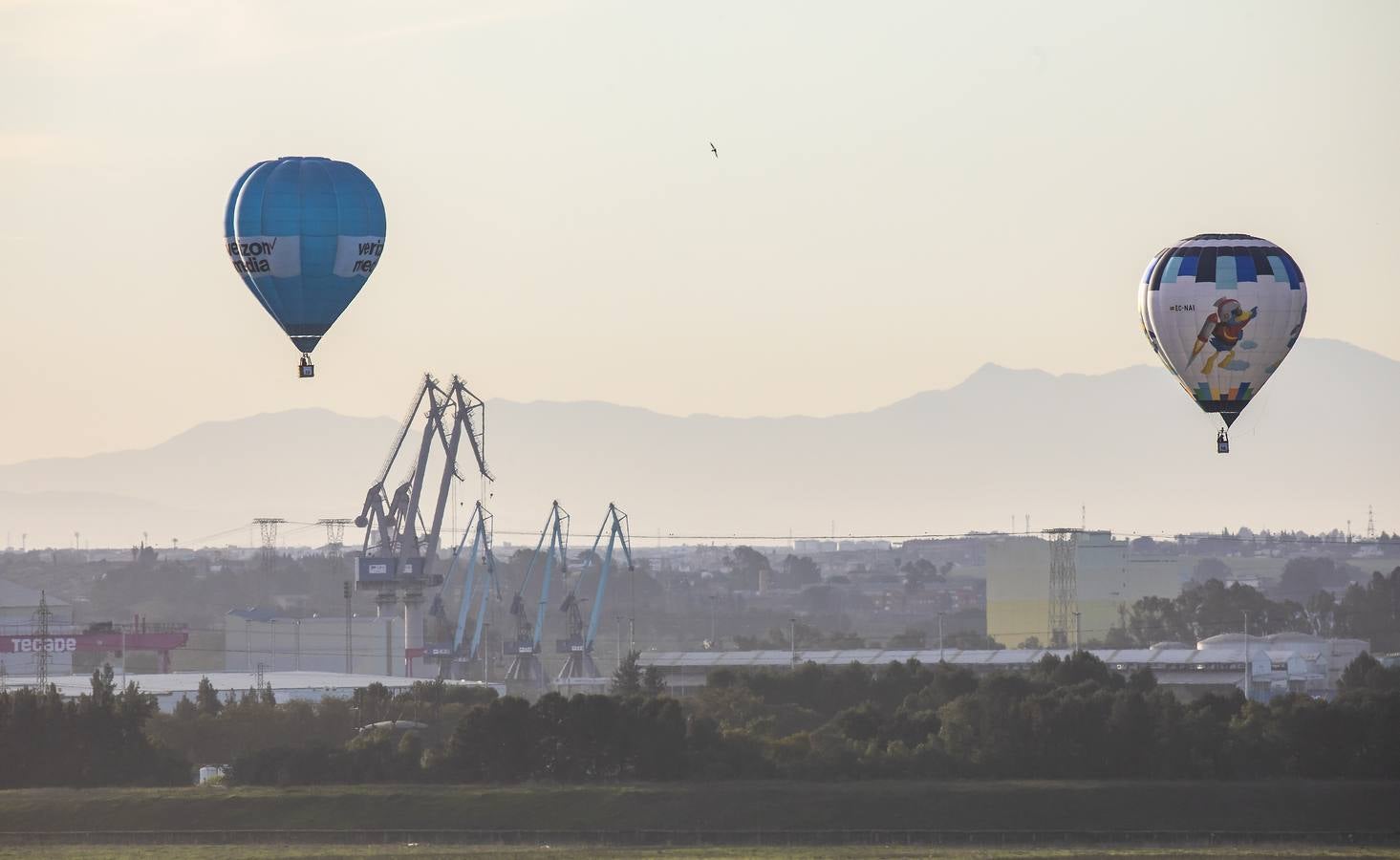 Tablada, epicentro de la XXI edición de la Copa del Rey de globos aerostáticos