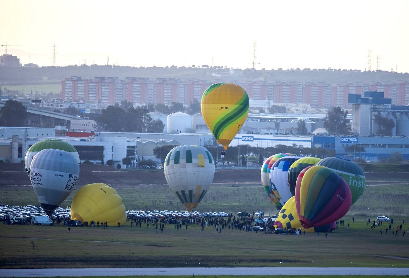 Tablada, epicentro de la XXI edición de la Copa del Rey de globos aerostáticos