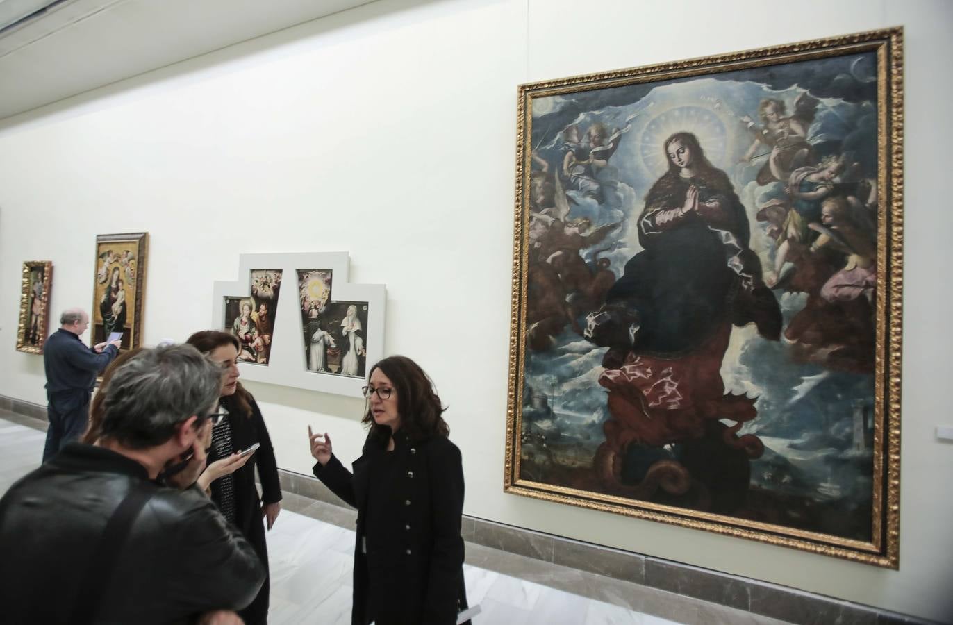 Fotogalería: El Museo de Bellas Artes homenajea la figura de la mujer