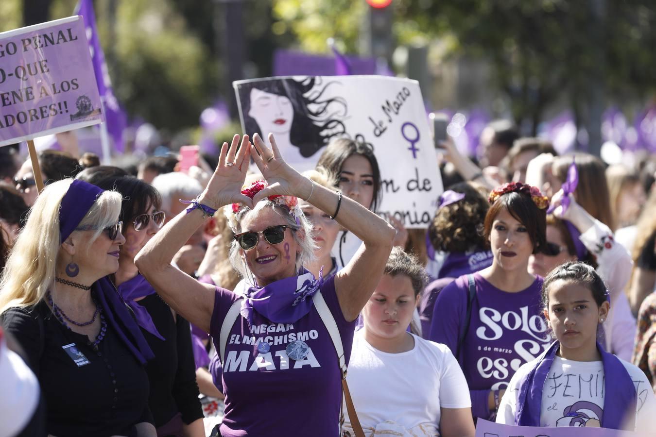 Las mejores imágenes de la manifestación del Día de la Mujer en Córdoba