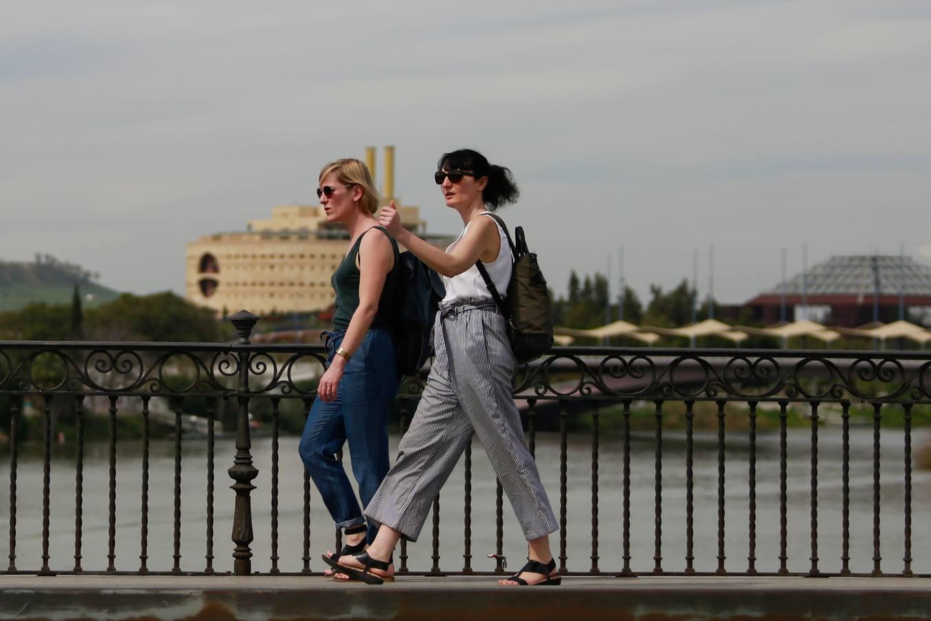 En imágenes, Sevilla registra temperaturas primaverales