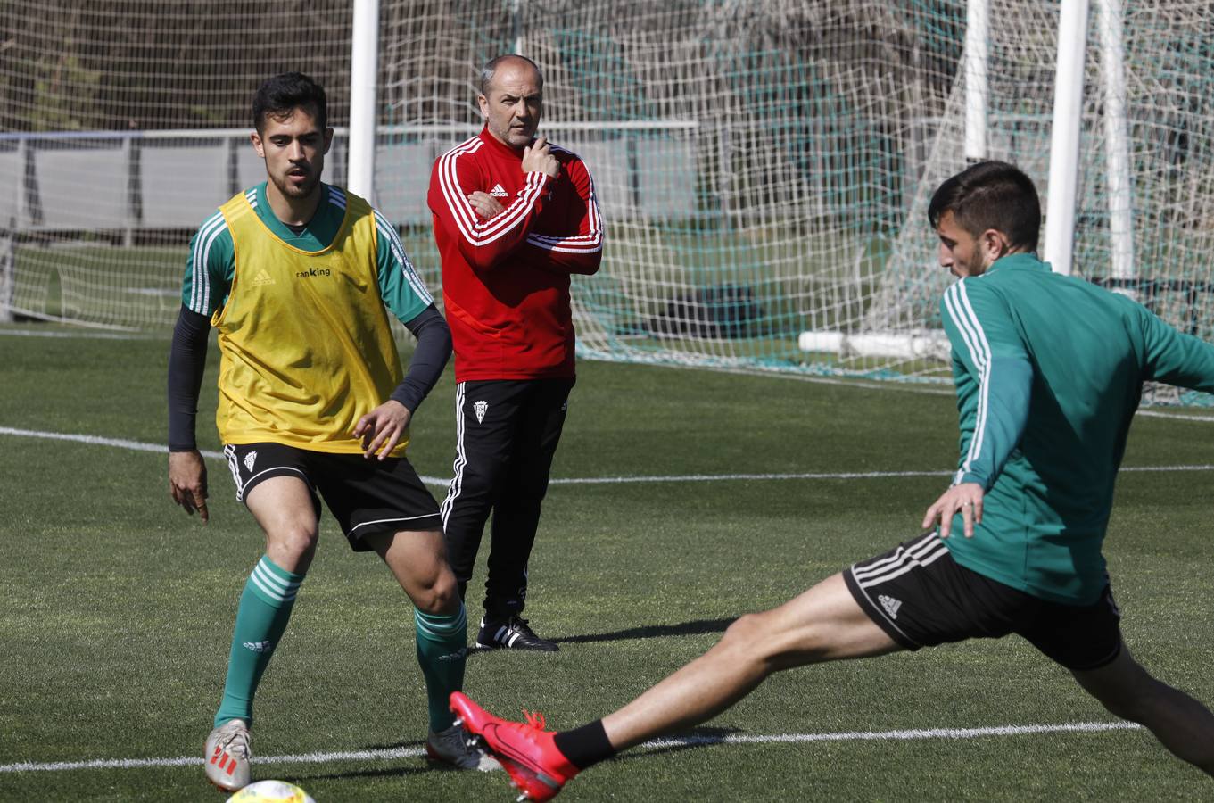 El primer entrenamiento de Juan Sabas en el Córdoba CF, en imágenes