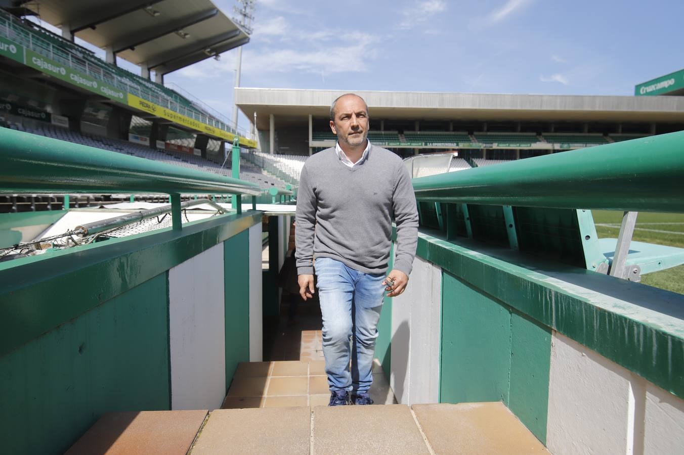 La presentación de Juan Sabas en el  Córdoba CF, en imágenes