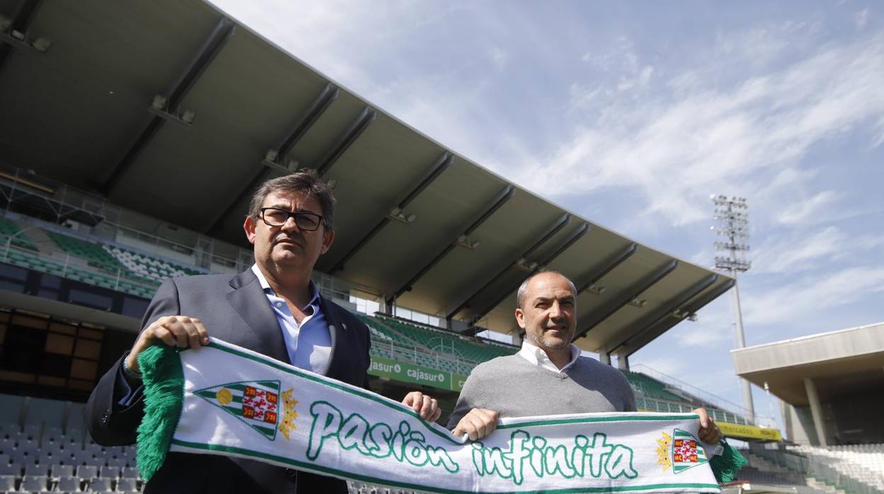 La presentación de Juan Sabas en el  Córdoba CF, en imágenes