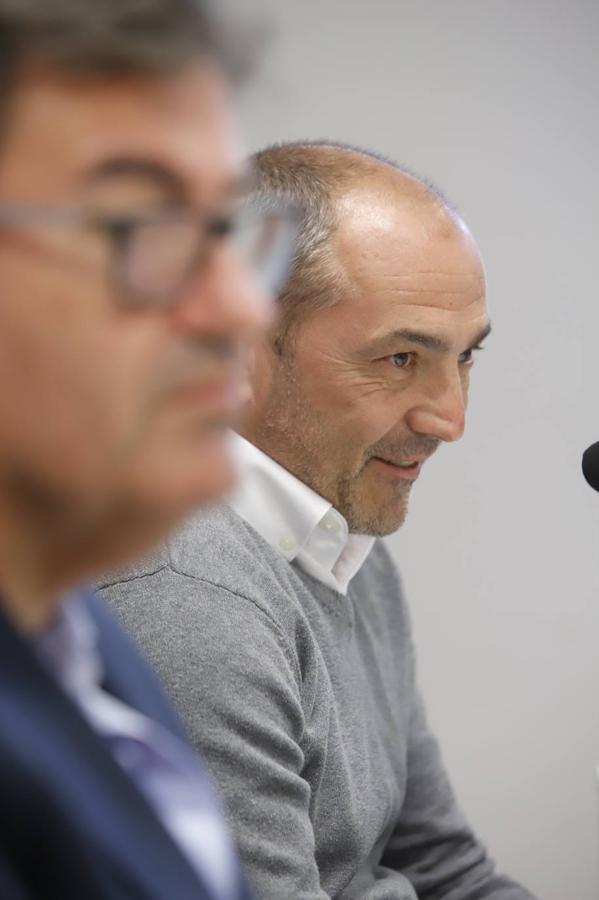 La presentación de Juan Sabas en el  Córdoba CF, en imágenes