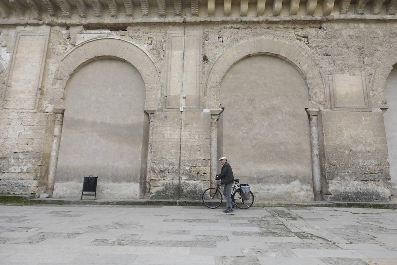 El ambiente en la Mezquita-Catedral de Córdoba hoy, en imágenes