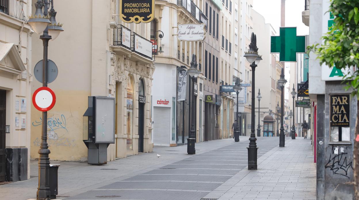 Comercios cerrados y calles vacías por el coronavirus en Córdoba