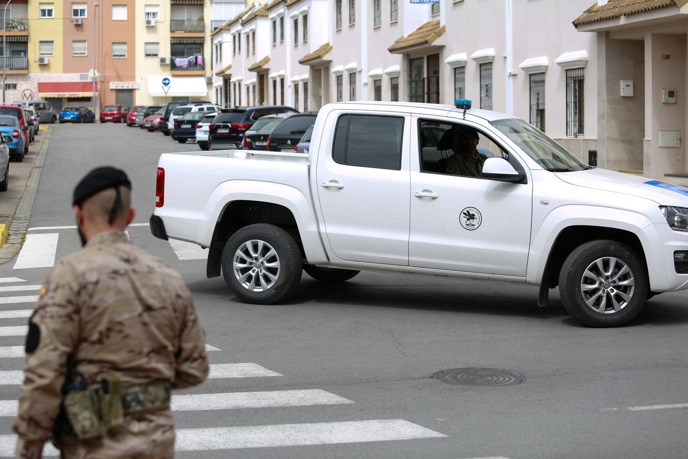 Efectivos del Ejército del Aire patrullan en Alcalá y Dos Hermanas