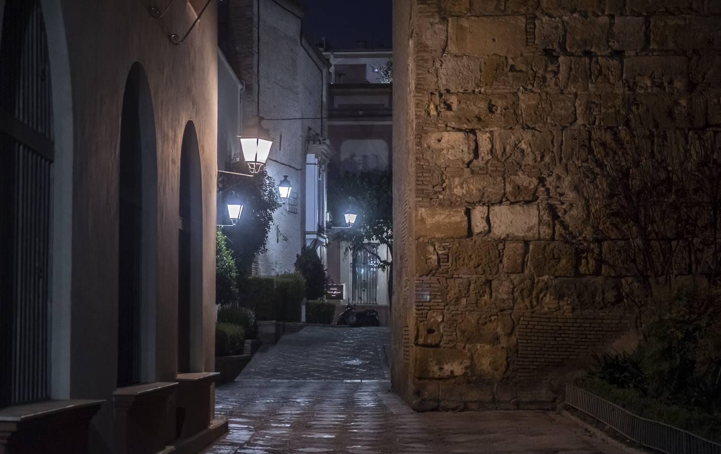 Coronavirus en Sevilla: así luce el barrio de Santa Cruz